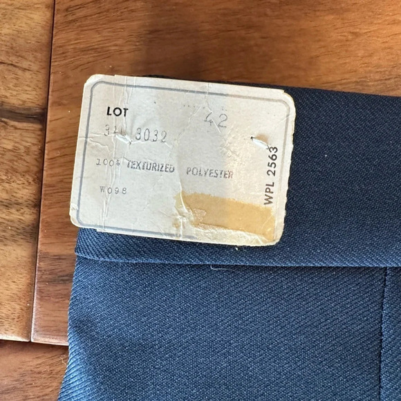 Kuppenheimer Vintage Navy Textured Polyester Dress Slacks Untailored size 42 - Picture 6 of 6